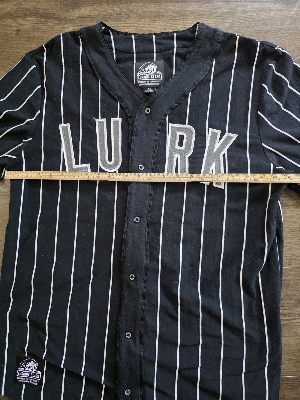Lurking Class Sketchy Tank LURK Pinstripe Baseball Jersey Skull Black XL - Picture 9 of 15